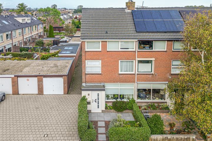 View photo 29 of Asterstraat 35