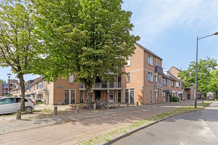 Bekijk foto 28 van Fellenoordstraat 42