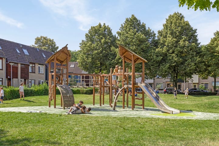 Foto 11 van Adriaan Roland Holststraat 74