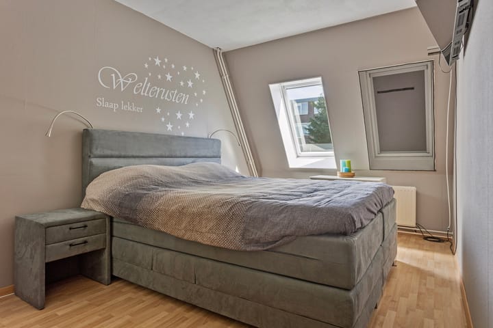 Foto 14 van Adriaan Roland Holststraat 74