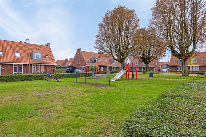 View photo 39 of Groen van Prinstererstraat 26