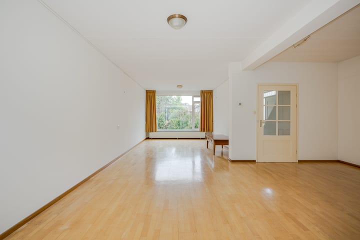 Foto 3 van Burgemeester van Outerenstraat 13