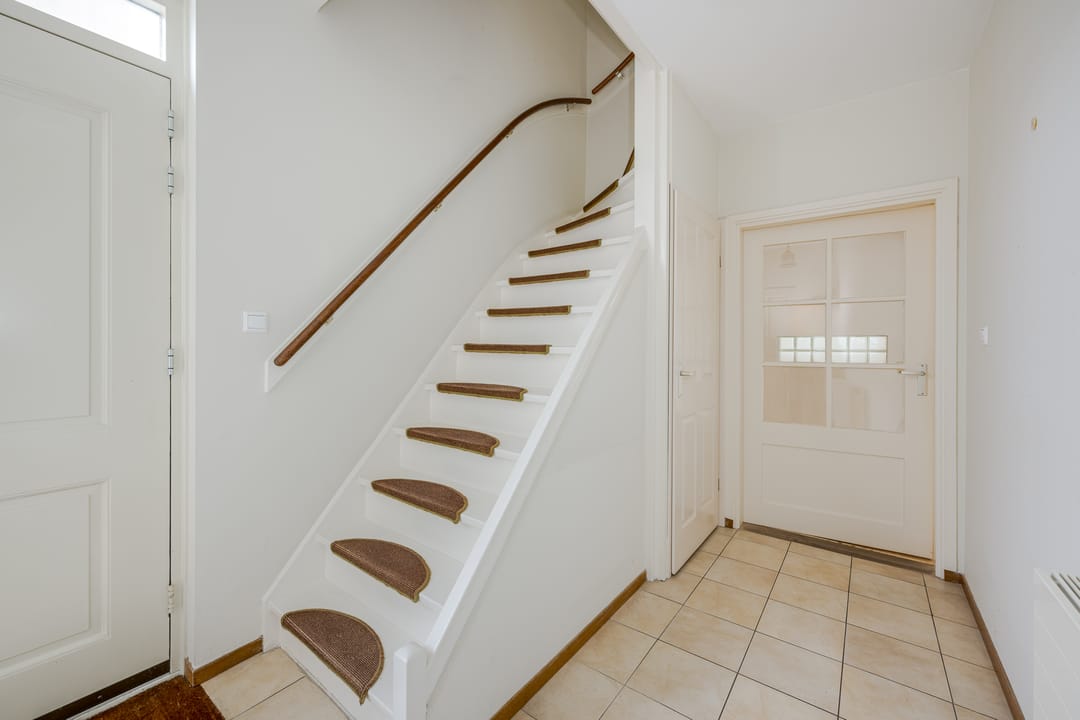 Foto 26 van Burgemeester van Outerenstraat 13