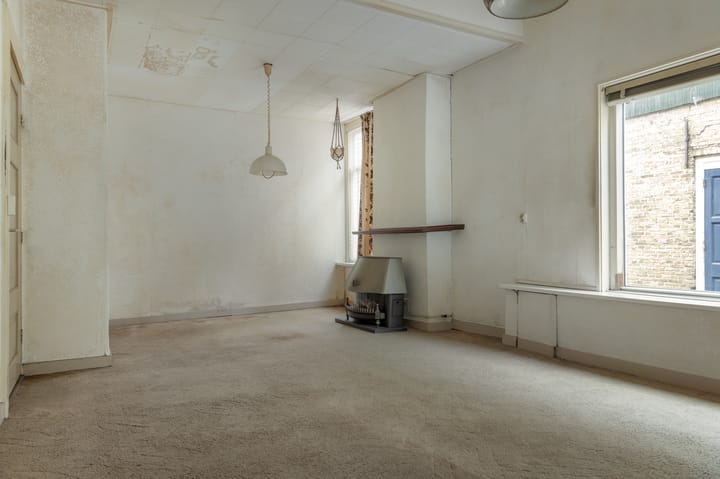 Foto 11 van Buorren 83