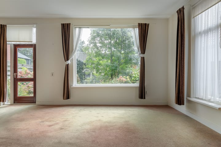 Foto 18 van Buorren 83