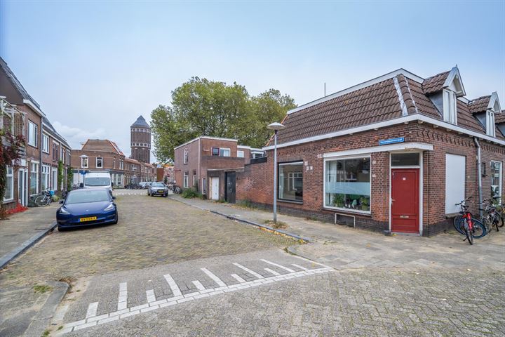 View photo 3 of Korenbloemstraat 50