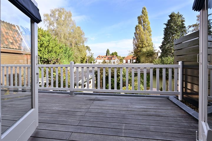 Foto 13 van Albertus Perkstraat 62