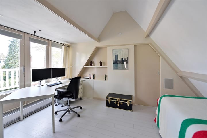 Foto 17 van Albertus Perkstraat 62