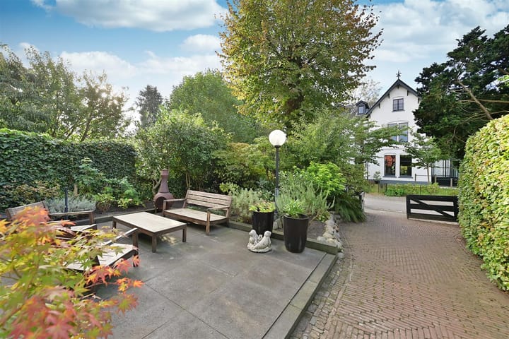 Foto 21 van Albertus Perkstraat 62