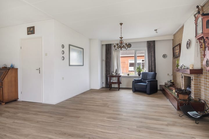 Foto 11 van Uilke Reitseswei 22