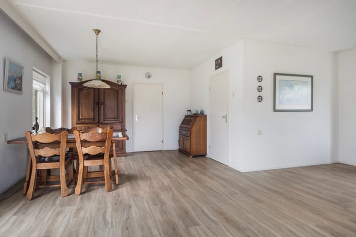 Foto 13 van Uilke Reitseswei 22