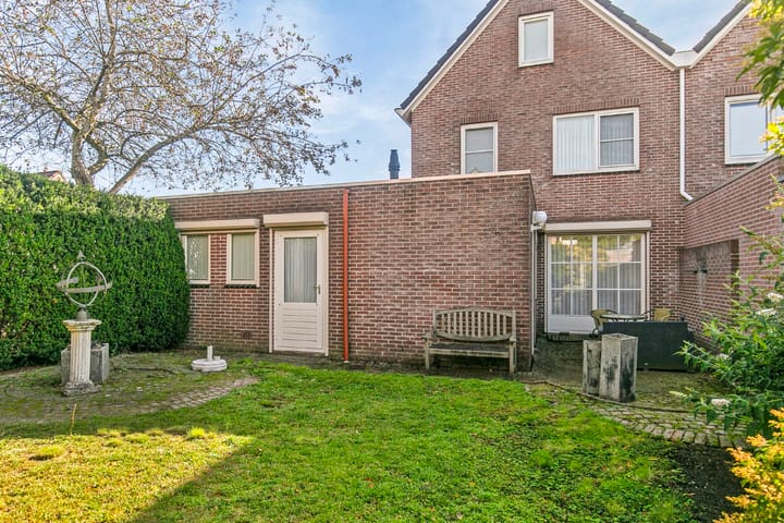 Foto 4 van Aalbershof 28