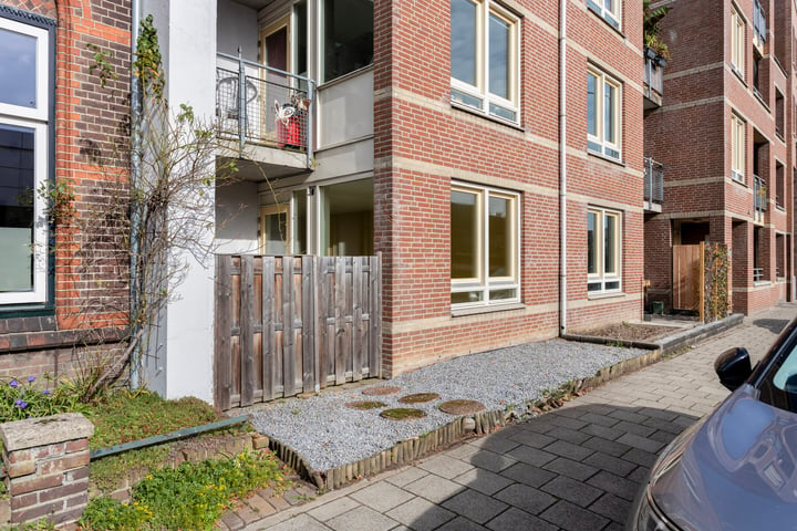 View photo 27 of Spoorstraat 5-C