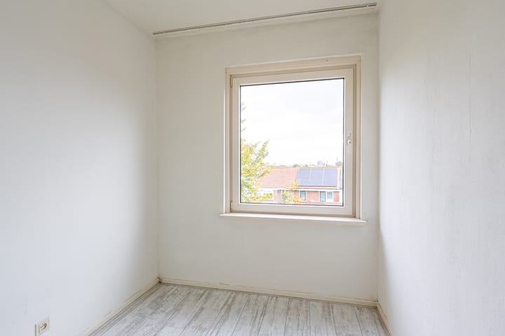 Foto 15 van Burgemeester Van Haarenlaan 1521