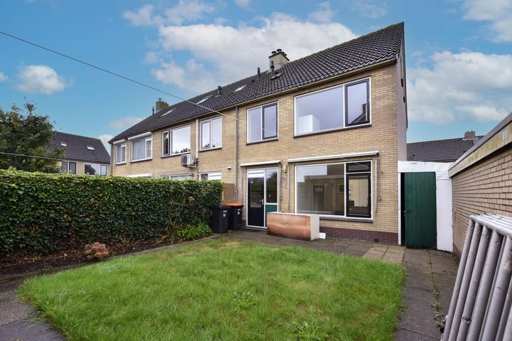 Foto 2 van Burgemeester Beststraat 61