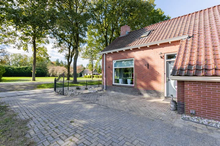 Foto 5 van Hoofdweg 5