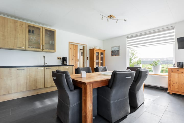 Foto 10 van Hoofdweg 5