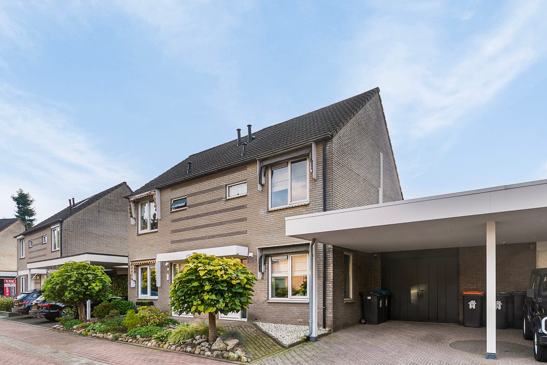 Foto 1 van Julie de Graaglaan 11