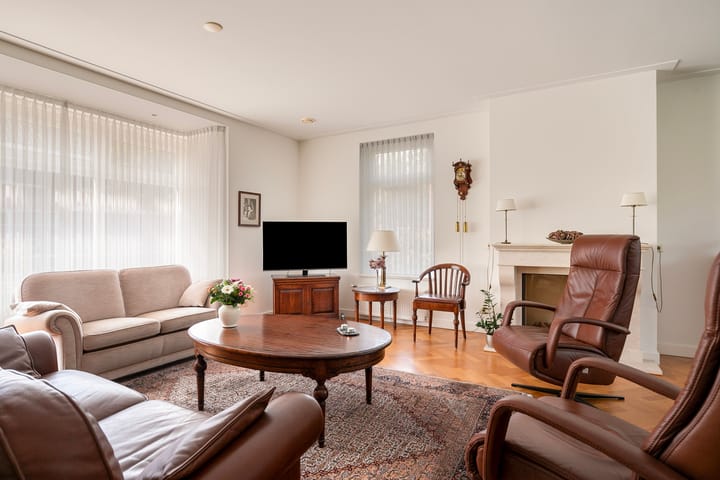 Photo 5 of Piushof 2