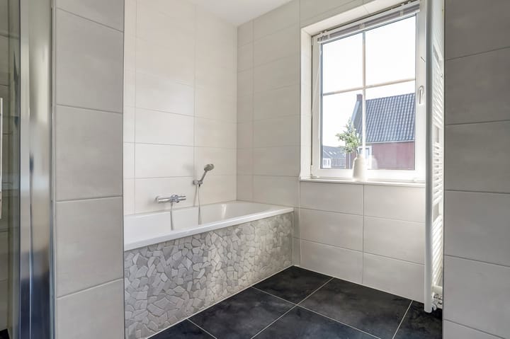 Foto 29 van Purper 13