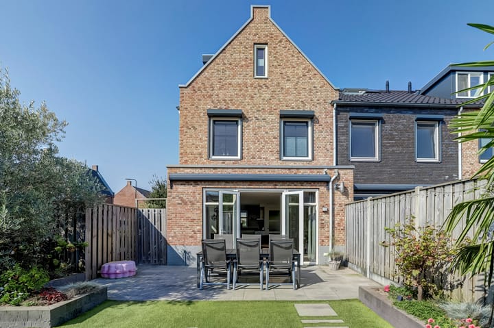 Foto 45 van Purper 13