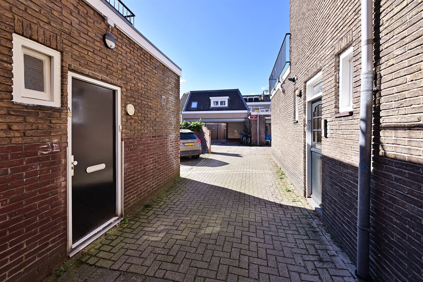 View photo 3 of Landstraat 29 A