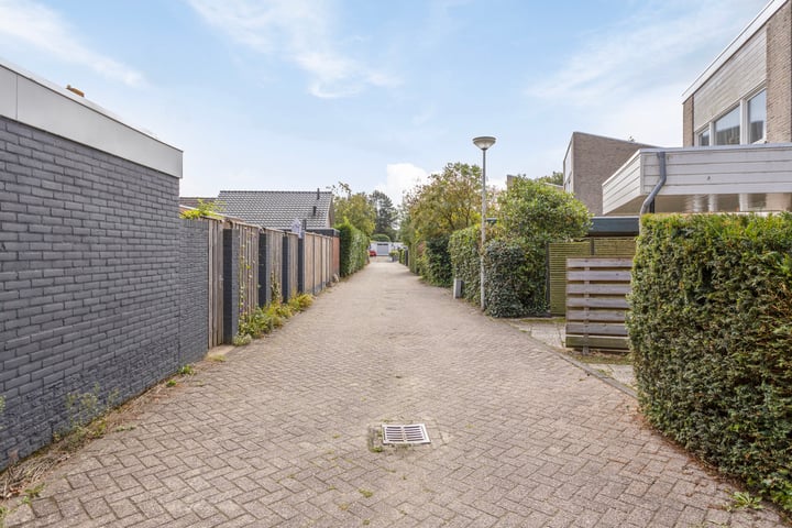 View photo 41 of Albert Cuijpstraat 70