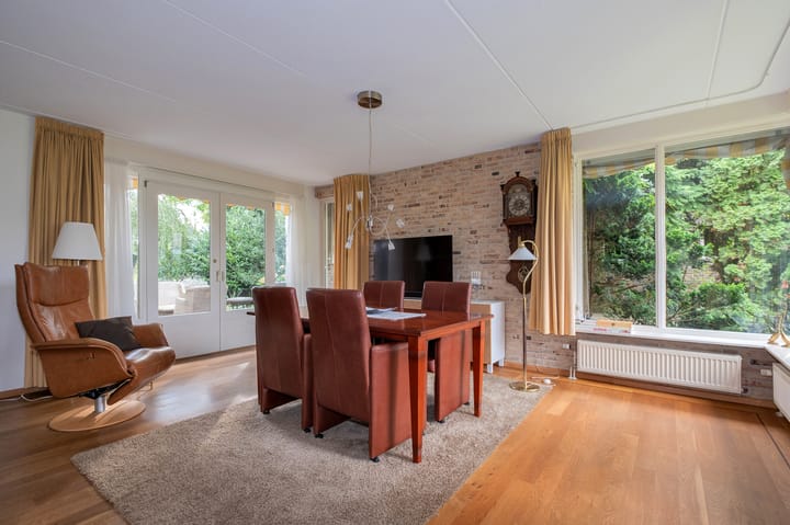 Foto 14 van Witrugspecht 43