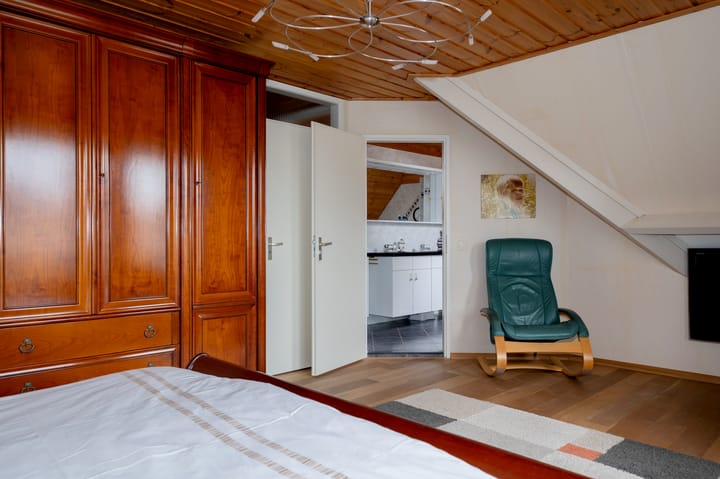 Foto 22 van Witrugspecht 43