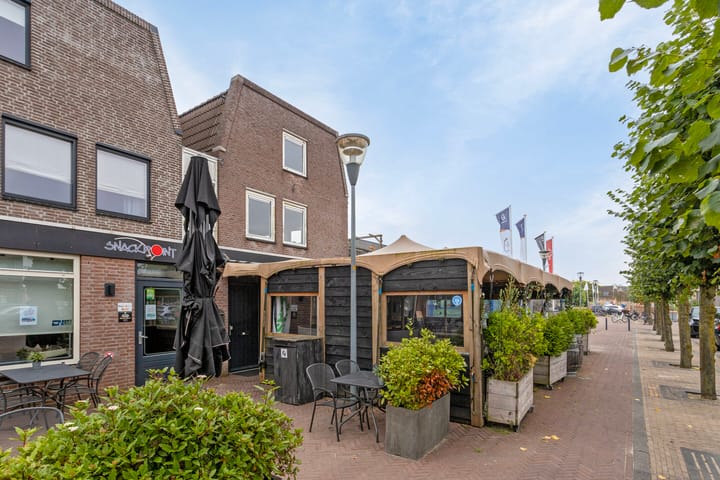 Foto 1 van Het Dorpsplein 44