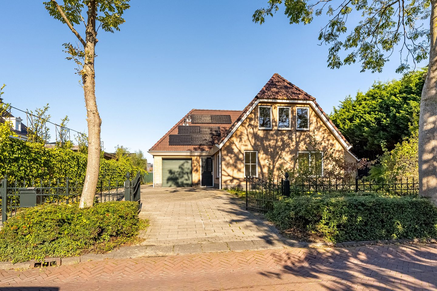 Foto 1 van Burgemeester Hoogenboomstraat 3