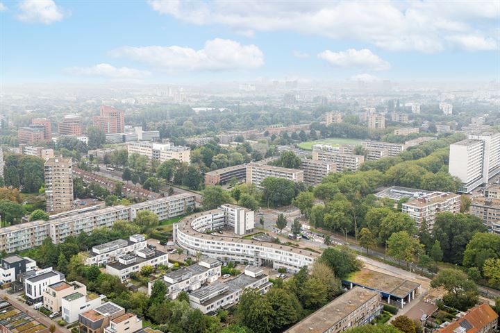 View photo 16 of Ir. van der Sluijsplantsoen 91