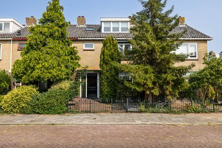 Foto 1 van Troelstralaan 21