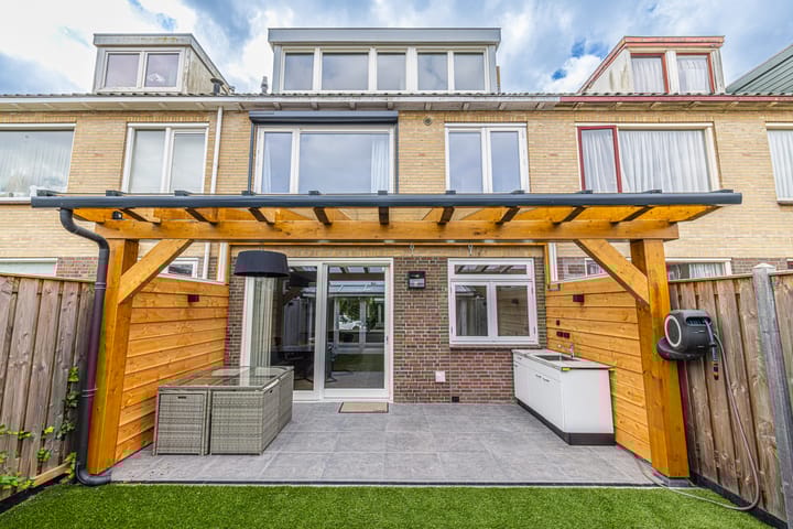 Foto 4 van Troelstralaan 21