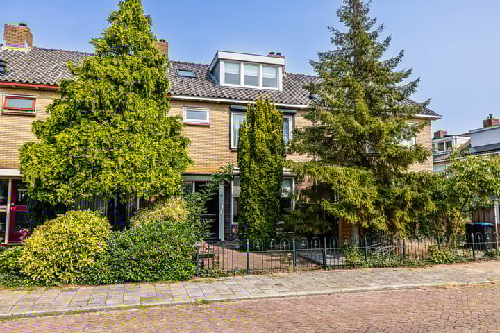 Foto 5 van Troelstralaan 21