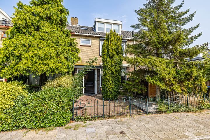 Foto 6 van Troelstralaan 21