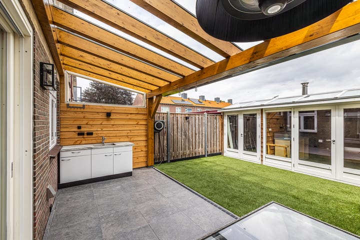 Foto 37 van Troelstralaan 21