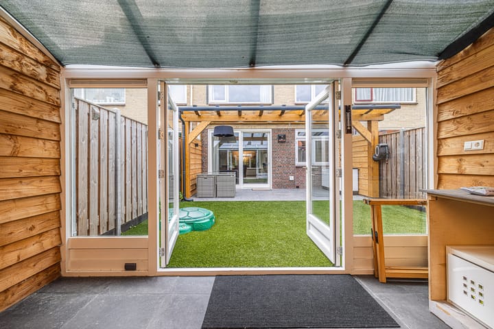 Foto 39 van Troelstralaan 21