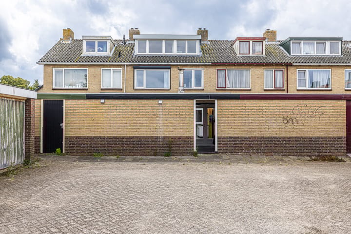 Foto 42 van Troelstralaan 21