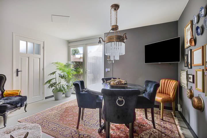 Photo 19 of Grotestraat 8