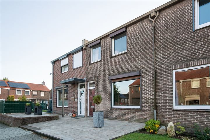 Bekijk foto 14 van St.Jozefstraat 3