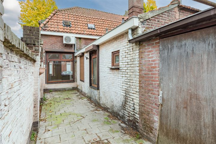 Bekijk foto 15 van Celebesstraat 34