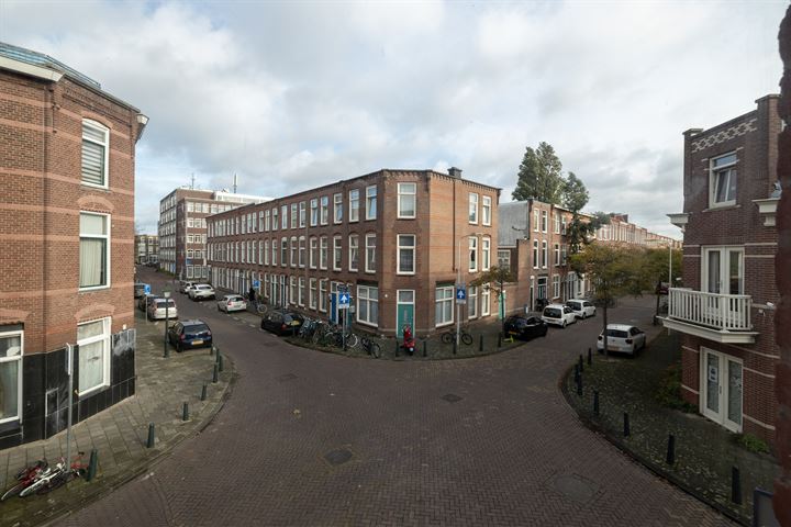 View photo 25 of Noorderbeekdwarsstraat 108