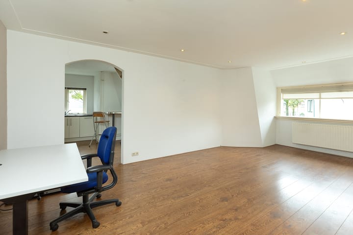 Foto 6 van Lijsterweg 27-A