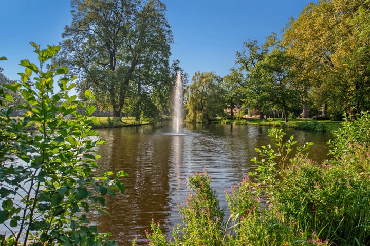 Bekijk foto 38 van Zocherweg 23