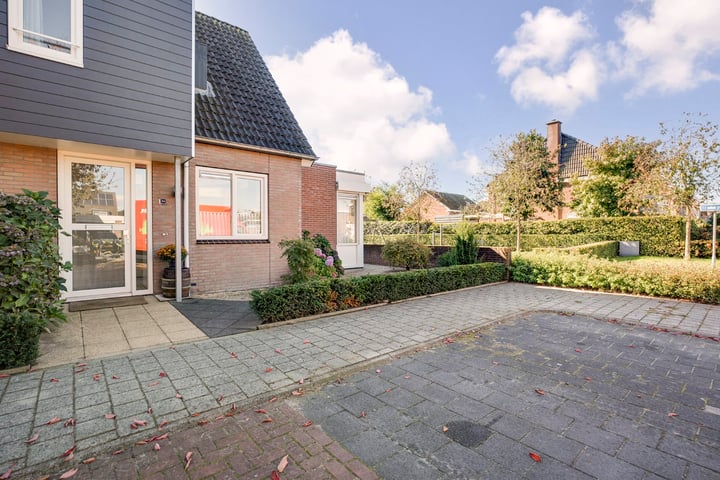 View photo 33 of Jacob Marisstraat 64