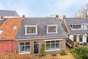 Tsjerkebuorren 15 tertiary image
