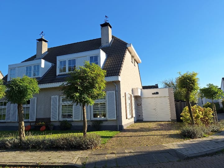 Jan van Tourainestraat 10