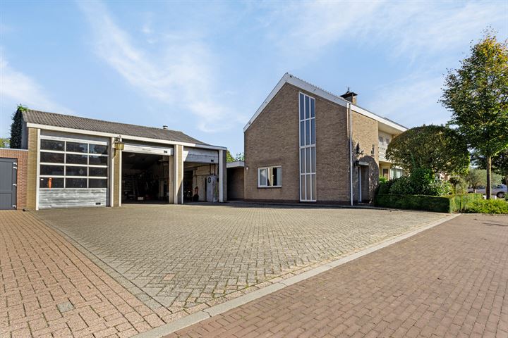 View photo 51 of Schoolstraat 2-B