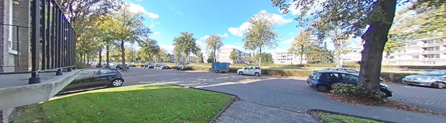 View 360° photo of voortuin of Karel de Grotelaan 87